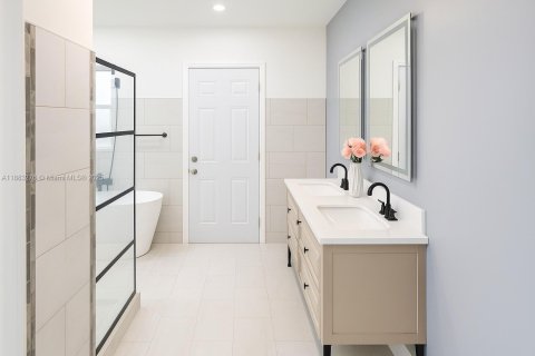 Villa ou maison à vendre à Davie, Floride: 6 chambres, 507.9 m2 № 2017157 - photo 23