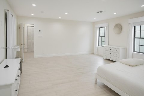 Villa ou maison à vendre à Davie, Floride: 6 chambres, 507.9 m2 № 2017157 - photo 18