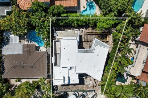 Casa en venta en Key Biscayne, Florida, 6 dormitorios, 389.26 m2 № 2256961 - foto 4
