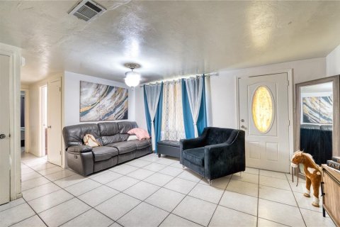 Immobilier commercial à vendre à Sarasota, Floride: 5 chambres, 150.97 m2 № 1618096 - photo 21
