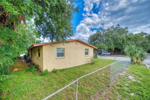 Immobilier commercial à vendre à Sarasota, Floride: 5 chambres, 150.97 m2 № 1618096 - photo 5