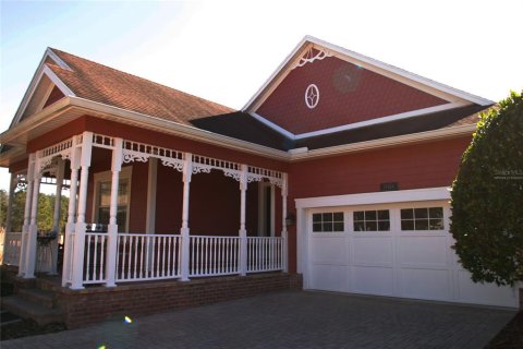 House in Brooksville, Florida 2 bedrooms, 176.79 sq.m. № 2142055 - photo 4