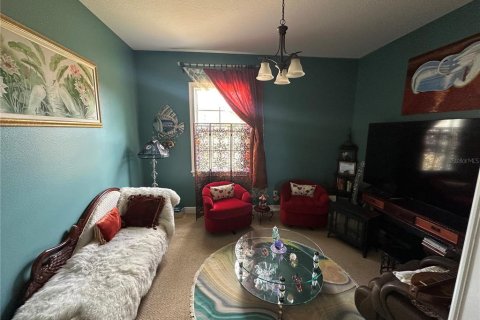 House in Brooksville, Florida 2 bedrooms, 176.79 sq.m. № 2142055 - photo 16