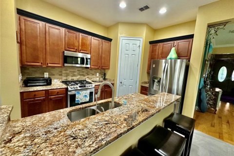 House in Brooksville, Florida 2 bedrooms, 176.79 sq.m. № 2142055 - photo 29