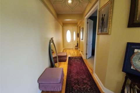 House in Brooksville, Florida 2 bedrooms, 176.79 sq.m. № 2142055 - photo 11