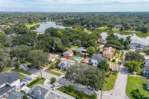 House in Orlando, Florida 4 bedrooms, 180.51 sq.m. № 2396112 - photo 26