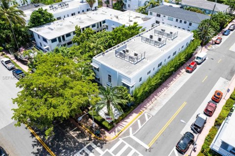 Propiedad comercial en Miami Beach, Florida № 2179188