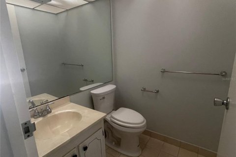 Condo in Sun City Center, Florida, 1 bedroom  № 2207016 - photo 9