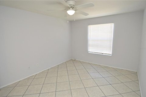 Condo in Saint Petersburg, Florida, 1 bedroom  № 1742856 - photo 26