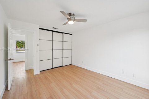 Купить виллу или дом в Порт-Сент-Луси, Флорида 3 спальни, 109.25м2, № 1999679 - фото 24