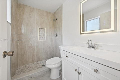 Купить виллу или дом в Порт-Сент-Луси, Флорида 3 спальни, 109.25м2, № 1999679 - фото 25