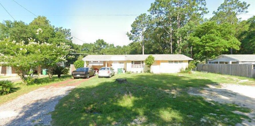 Villa ou maison à Crestview, Floride 3 chambres, 103.68 m2 № 562065