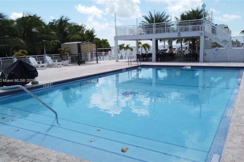 House in Key Largo, Florida 2 bedrooms № 1842873 - photo 6