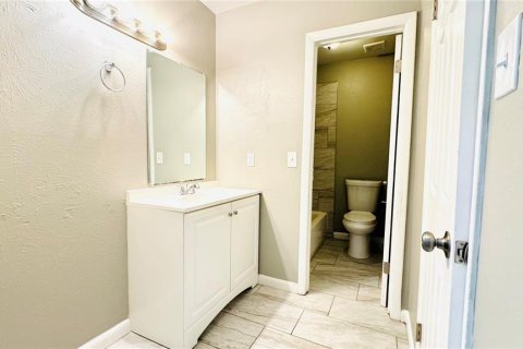Touwnhouse à louer à Orlando, Floride: 2 chambres, 112.5 m2 № 2350291 - photo 17