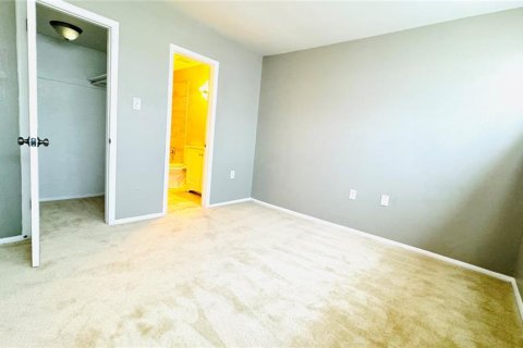 Touwnhouse à louer à Orlando, Floride: 2 chambres, 112.5 m2 № 2350291 - photo 20