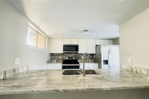 Touwnhouse à louer à Orlando, Floride: 2 chambres, 112.5 m2 № 2350291 - photo 8