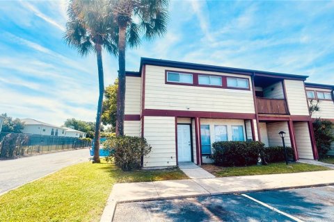 Touwnhouse à louer à Orlando, Floride: 2 chambres, 112.5 m2 № 2350291 - photo 2