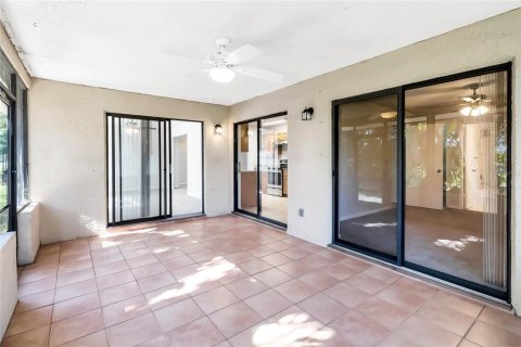 House in Palm Bay, Florida 3 bedrooms, 137.12 sq.m. № 1768014 - photo 22
