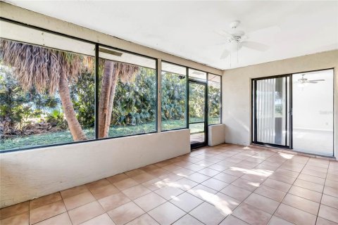 House in Palm Bay, Florida 3 bedrooms, 137.12 sq.m. № 1768014 - photo 21
