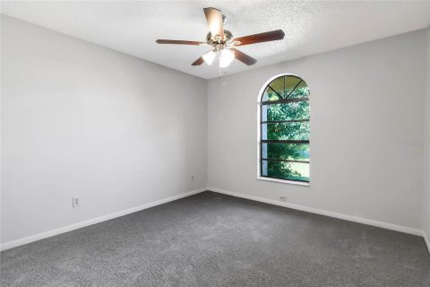 House in Palm Bay, Florida 3 bedrooms, 137.12 sq.m. № 1768014 - photo 14