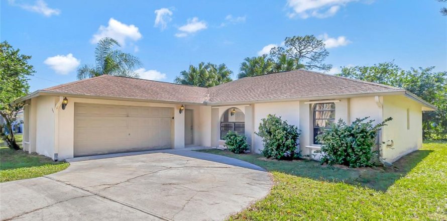 House in Palm Bay, Florida 3 bedrooms, 137.12 sq.m. № 1768014