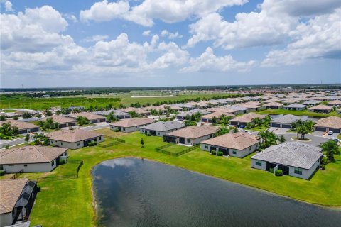 Villa ou maison à vendre à Bradenton, Floride: 2 chambres, 144.65 m2 № 2232108 - photo 20