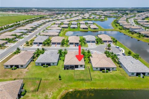 Villa ou maison à vendre à Bradenton, Floride: 2 chambres, 144.65 m2 № 2232108 - photo 5
