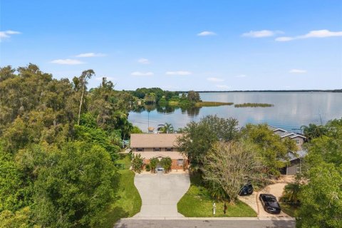 Villa ou maison à vendre à Palm Harbor, Floride: 4 chambres, 191.75 m2 № 2425737 - photo 2