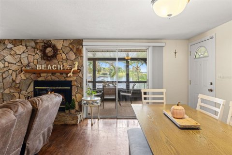 Villa ou maison à vendre à Palm Harbor, Floride: 4 chambres, 191.75 m2 № 2425737 - photo 17