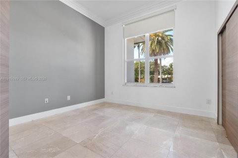 Casa en venta en Palmetto Bay, Florida, 4 dormitorios, 283.54 m2 № 2001671 - foto 28
