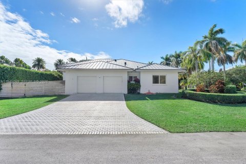 Casa en venta en Palmetto Bay, Florida, 4 dormitorios, 283.54 m2 № 2001671 - foto 3