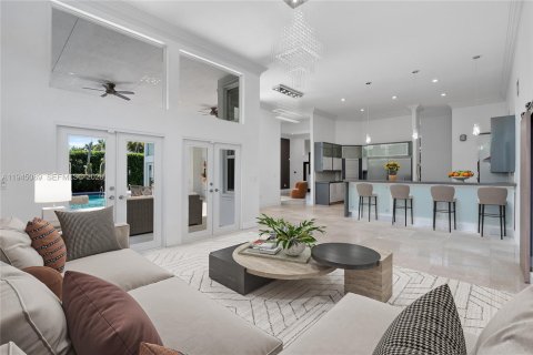 Casa en venta en Palmetto Bay, Florida, 4 dormitorios, 283.54 m2 № 2001671 - foto 16