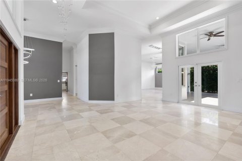 Casa en venta en Palmetto Bay, Florida, 4 dormitorios, 283.54 m2 № 2001671 - foto 9