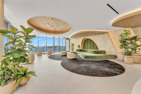 Condo in Miami, Florida, 3 bedrooms № 1878768 - photo 21