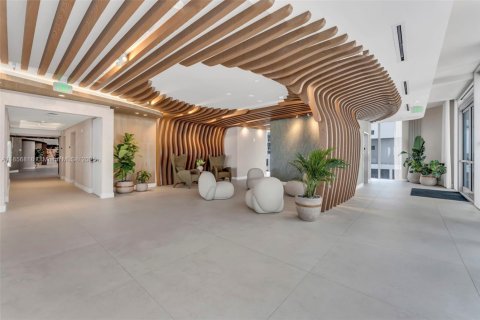 Condo in Miami, Florida, 3 bedrooms № 1878768 - photo 20