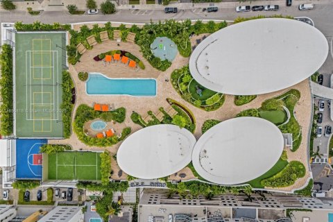 Condo in Miami, Florida, 3 bedrooms № 1878768 - photo 9