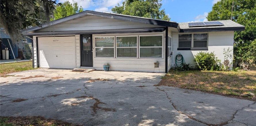 Villa ou maison à Winter Haven, Floride 3 chambres, 97.92 m2 № 2149122