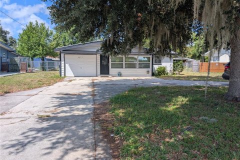 Villa ou maison à vendre à Winter Haven, Floride: 3 chambres, 97.92 m2 № 2149122 - photo 2