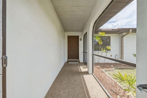 Villa ou maison à vendre à Port Charlotte, Floride: 3 chambres, 130.53 m2 № 2285220 - photo 15