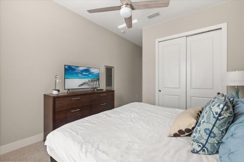 Touwnhouse à vendre à Kissimmee, Floride: 4 chambres, 167.6 m2 № 2221921 - photo 18