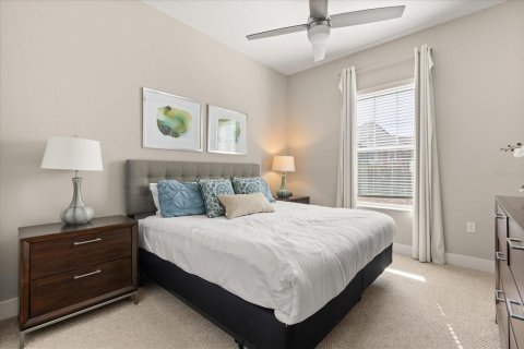 Touwnhouse à vendre à Kissimmee, Floride: 4 chambres, 167.6 m2 № 2221921 - photo 17