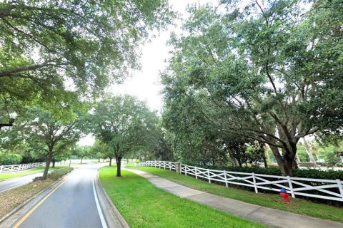 House in Ocala, Florida 4 bedrooms, 217.58 sq.m. № 1747346 - photo 27