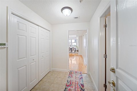 Condo in Sarasota, Florida, 1 bedroom  № 1508294 - photo 20
