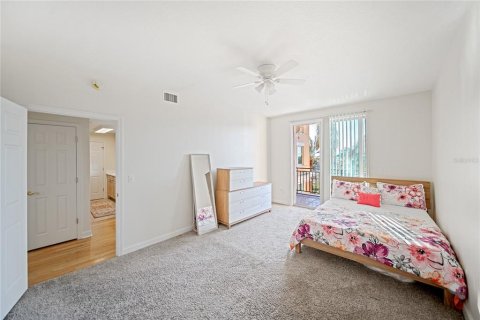 Condo in Sarasota, Florida, 1 bedroom  № 1508294 - photo 23