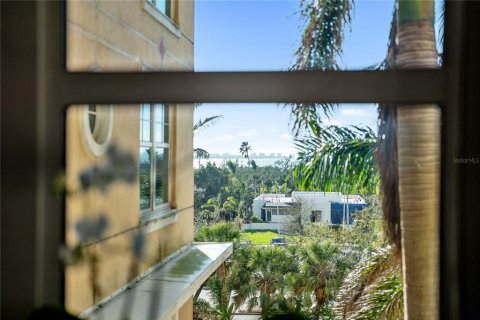 Condo in Sarasota, Florida, 1 bedroom  № 1508294 - photo 28