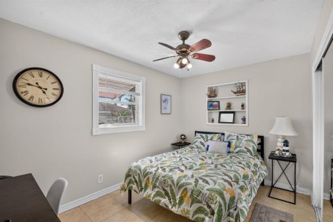 Villa ou maison à louer à West Palm Beach, Floride: 3 chambres, 134.71 m2 № 2426739 - photo 28