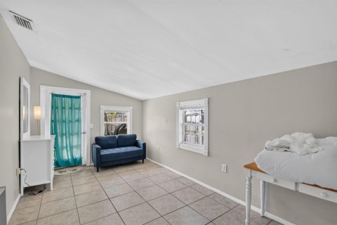 Villa ou maison à louer à West Palm Beach, Floride: 3 chambres, 134.71 m2 № 2426739 - photo 22