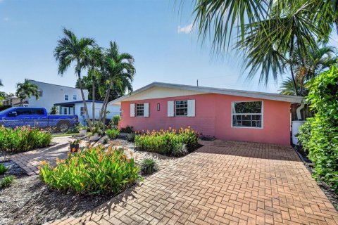 Villa ou maison à louer à West Palm Beach, Floride: 3 chambres, 134.71 m2 № 2426739 - photo 3