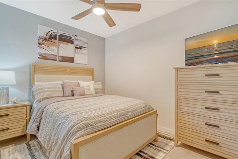 Снять в аренду кондоминиум в Венеция, Флорида 2 спальни, 125.88м2, № 1355755 - фото 30