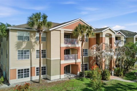 Condo in Oviedo, Florida, 3 bedrooms  № 2122655